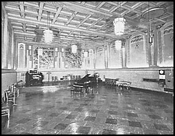 You're THERE with a Crosley!